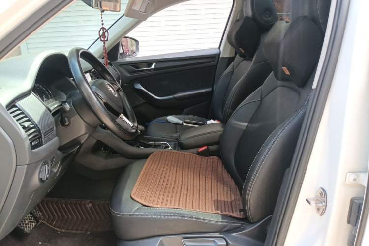 Used Skoda Kodiaq 2018 Facelifted TSI330 5-Seater Two-Wheel-Drive Standard Edition Left Front Seat