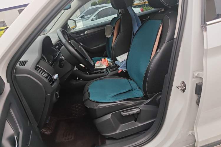 Used Skoda Kodiaq 2018 Facelifted TSI330 5-Seater Two-Wheel-Drive Comfort Edition Left Front Seat