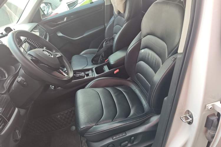 Used Skoda Kodiaq 2018 TSI330 7-Seater Two-Wheel-Drive Luxury Enjoyment Edition Left Front Seat