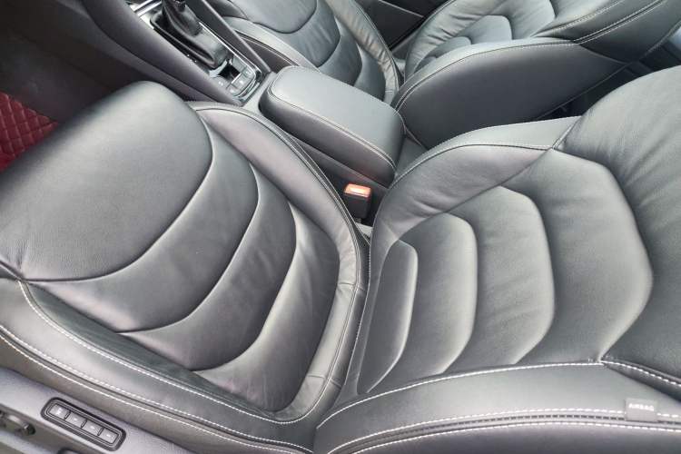Used Skoda Kodiaq 2018 Facelifted TSI330 5-Seater Two-Wheel-Drive Luxury Enjoyment Edition Left Front Seat