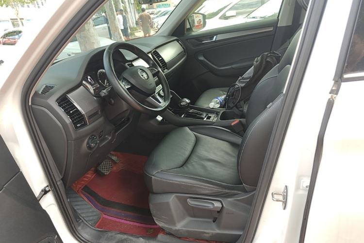 Used Skoda Kodiaq 2018 Facelifted TSI330 5-Seater Two-Wheel-Drive Luxury Edition Left Front Seat