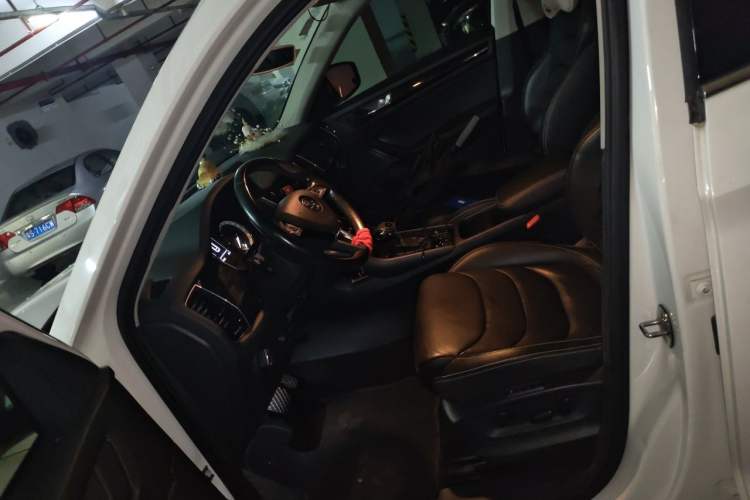 Used Skoda Kodiaq 2018 Facelifted TSI330 5-Seater Two-Wheel-Drive Luxury Enjoyment Edition Left Front Seat