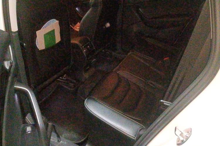 Used Skoda Kodiaq 2018 Facelifted TSI330 5-Seater Two-Wheel-Drive Luxury Enjoyment Edition Left Rear Seat