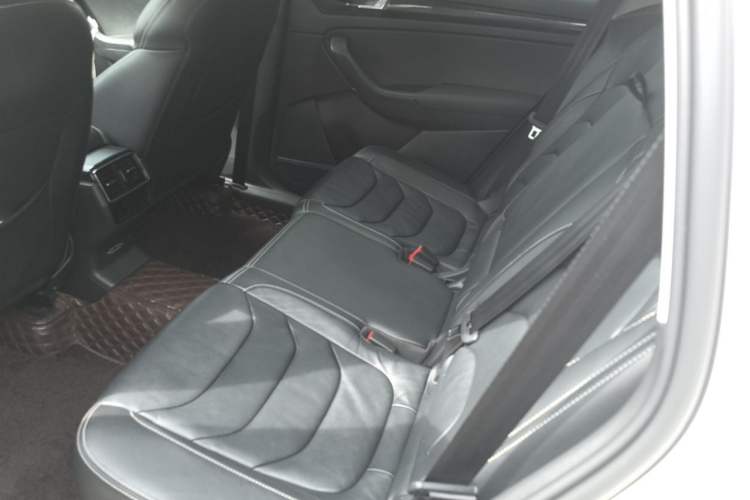 Used Skoda Kodiaq 2018 Facelifted TSI330 5-Seater Two-Wheel-Drive Luxury Enjoyment Edition Left Rear Seat