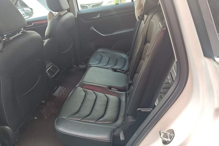 Used Skoda Kodiaq 2018 TSI330 7-Seater Two-Wheel-Drive Luxury Enjoyment Edition Left Rear Seat