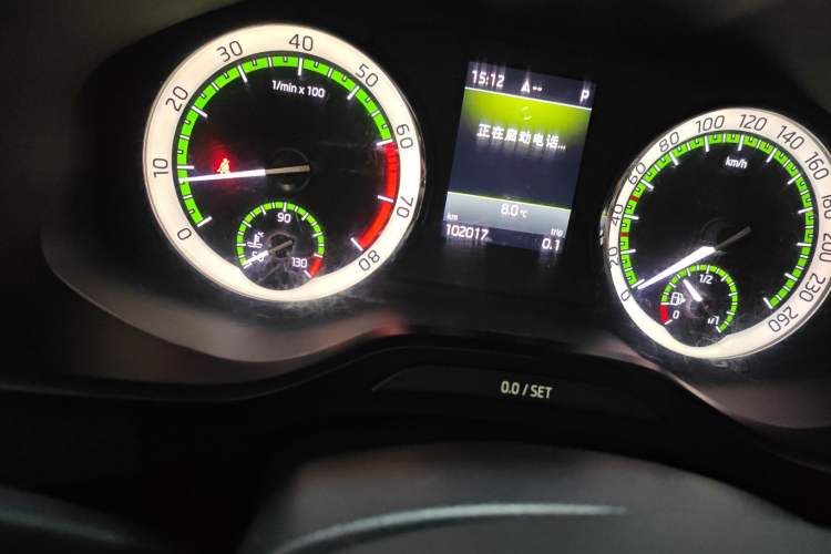 Used Skoda Kodiaq 2018 TSI380 7-Seater Four-Wheel-Drive Flagship Edition Odometer Close Up