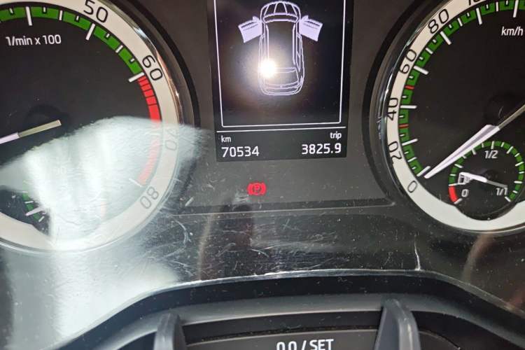 Used Skoda Kodiaq 2018 Restyled TSI330 7-Seater Two-Wheel Drive Luxury Enjoyment Edition Odometer Close Up