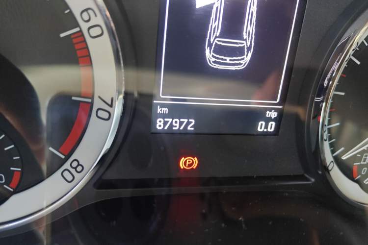 Used Skoda Kodiaq 2018 TSI330 7-Seater Two-Wheel-Drive Luxury Enjoyment Edition Odometer Close Up