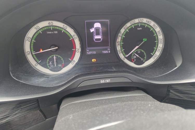 Used Skoda Kodiaq 2018 Facelifted TSI330 5-Seater Two-Wheel-Drive Luxury Enjoyment Edition Odometer Close Up