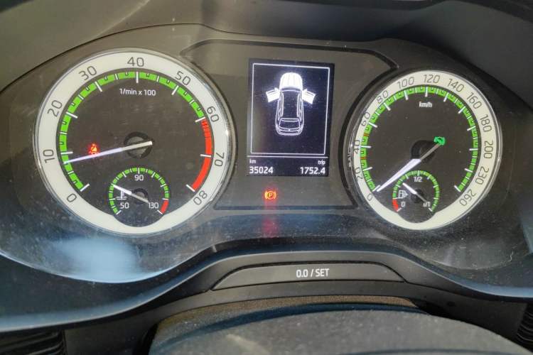 Used Skoda Kodiaq 2018 Restyled TSI330 7-Seater Two-Wheel Drive Luxury Enjoyment Edition Odometer Close Up