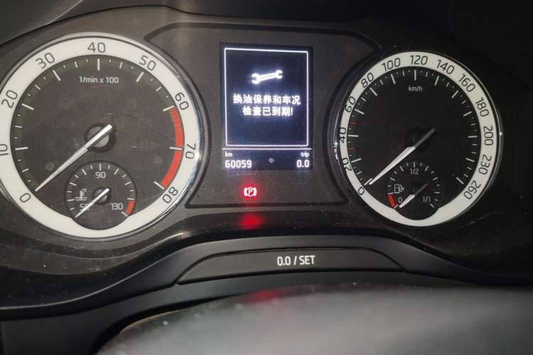 Used Skoda Kodiaq 2018 TSI330 5-Seater Two-Wheel-Drive Luxury Enjoyment Edition Odometer Close Up