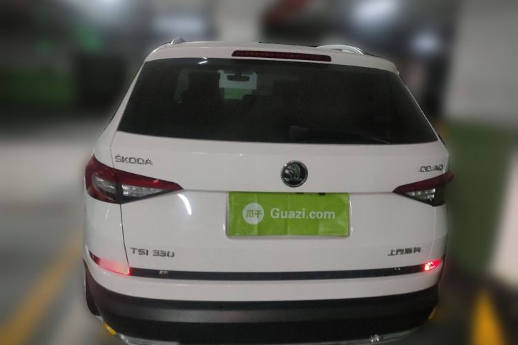 Used Skoda Kodiaq 2018 Facelifted TSI330 5-Seater Two-Wheel-Drive Luxury Enjoyment Edition Rear