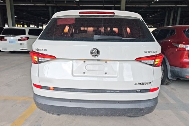 Used Skoda Kodiaq 2018 Facelifted TSI330 5-Seater Two-Wheel-Drive Comfort Edition Rear