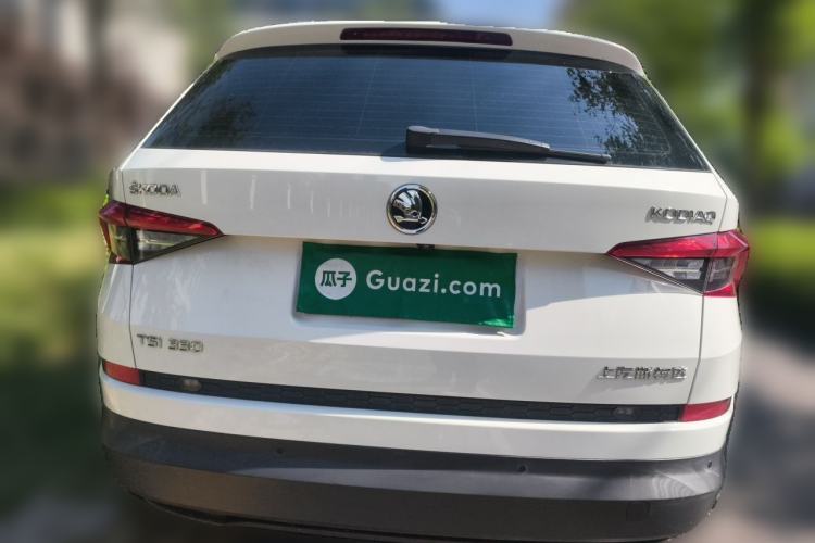 Used Skoda Kodiaq 2018 Facelifted TSI330 5-Seater Two-Wheel-Drive Comfort Edition Rear