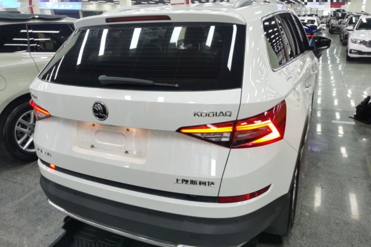Used Skoda Kodiaq 2018 TSI330 5-Seater Two-Wheel-Drive Luxury Enjoyment Edition Rear