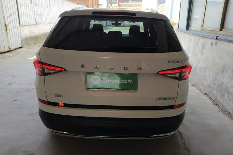 Used Skoda Kodiaq 2018 Restyled TSI330 7-Seater Two-Wheel Drive Luxury Enjoyment Edition Rear