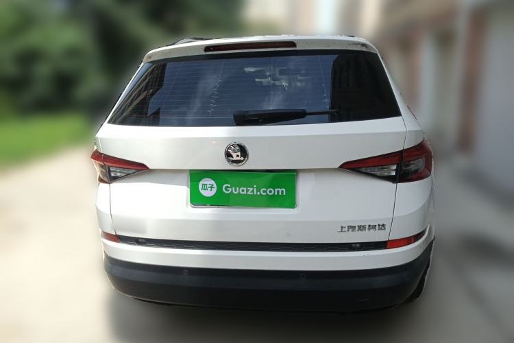 Used Skoda Kodiaq 2018 Facelifted TSI330 5-Seater Two-Wheel-Drive Standard Edition Rear