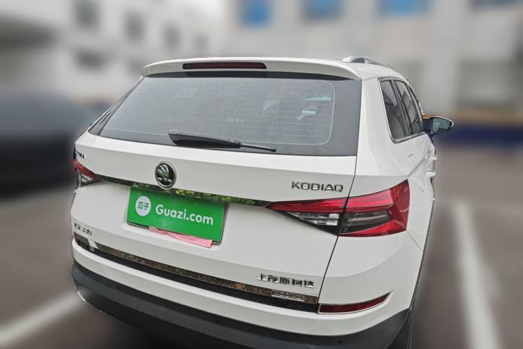 Used Skoda Kodiaq 2018 Facelifted TSI330 5-Seater Two-Wheel-Drive Comfort Edition Rear