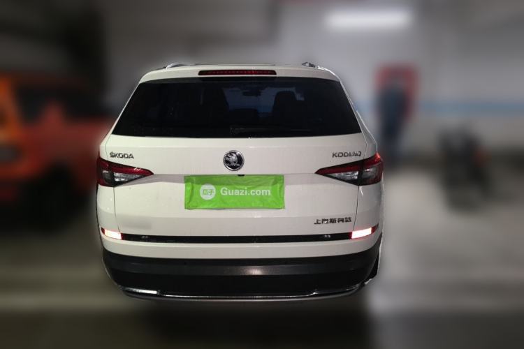 Used Skoda Kodiaq 2018 TSI330 7-Seater Two-Wheel-Drive Luxury Enjoyment Edition Rear