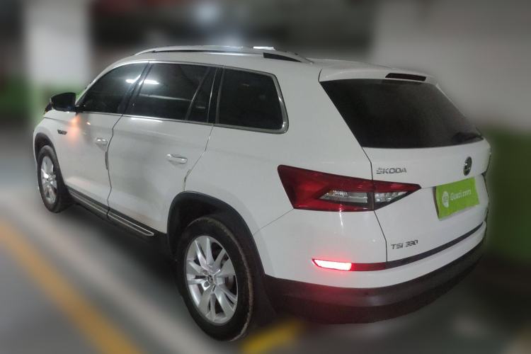 Used Skoda Kodiaq 2018 Facelifted TSI330 5-Seater Two-Wheel-Drive Luxury Enjoyment Edition Rear Left 45 Deg