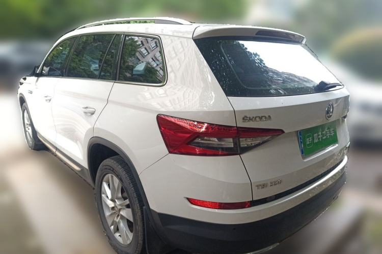 Used Skoda Kodiaq 2018 Facelifted TSI330 5-Seater Two-Wheel-Drive Luxury Enjoyment Edition Rear Left 45 Deg