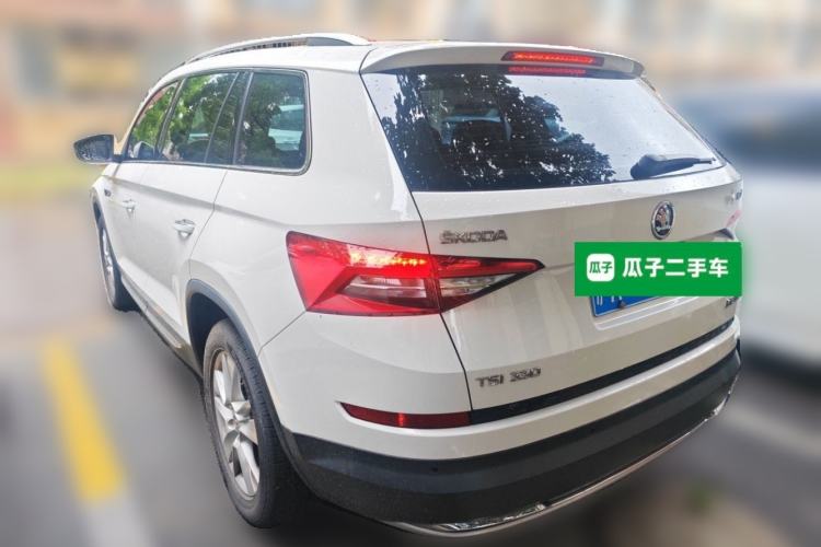 Used Skoda Kodiaq 2018 Facelifted TSI330 5-Seater Two-Wheel-Drive Luxury Enjoyment Edition Rear Left 45 Deg