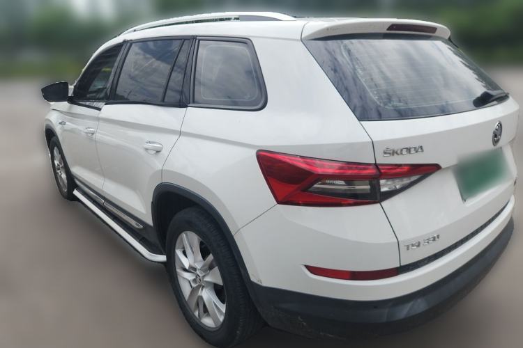 Used Skoda Kodiaq 2018 Facelifted TSI330 5-Seater Two-Wheel-Drive Comfort Edition Rear Left 45 Deg