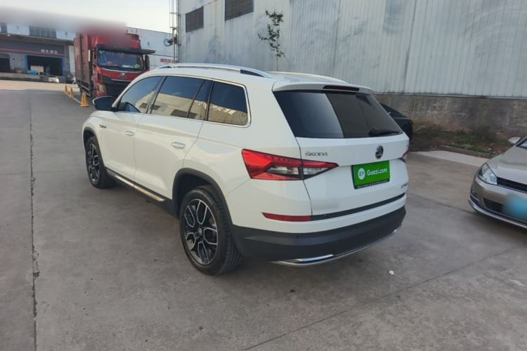 Used Skoda Kodiaq 2018 Restyled TSI330 7-Seater Two-Wheel Drive Luxury Enjoyment Edition Rear Left 45 Deg