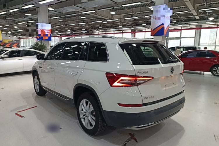 Used Skoda Kodiaq 2018 Facelifted TSI330 5-Seater Two-Wheel-Drive Luxury Enjoyment Edition Rear Left 45 Deg