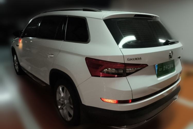 Used Skoda Kodiaq 2018 Restyled TSI330 7-Seater Two-Wheel Drive Luxury Enjoyment Edition Rear Left 45 Deg