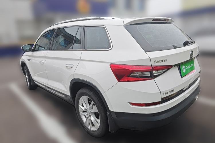 Used Skoda Kodiaq 2018 Facelifted TSI330 5-Seater Two-Wheel-Drive Comfort Edition Rear Left 45 Deg