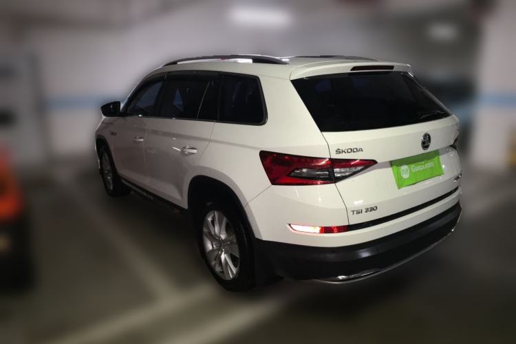 Used Skoda Kodiaq 2018 TSI330 7-Seater Two-Wheel-Drive Luxury Enjoyment Edition Rear Left 45 Deg