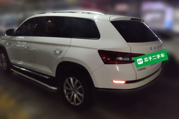 Used Skoda Kodiaq 2018 Facelifted TSI330 5-Seater Two-Wheel-Drive Comfort Edition Rear Left 45 Deg