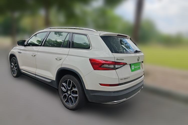 Used Skoda Kodiaq 2018 Restyled TSI330 7-Seater Two-Wheel Drive Luxury Enjoyment Edition Rear Left 45 Deg