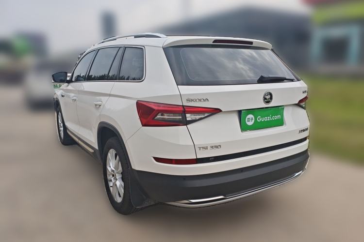 Used Skoda Kodiaq 2018 Facelifted TSI330 5-Seater Two-Wheel-Drive Luxury Enjoyment Edition Rear Left 45 Deg