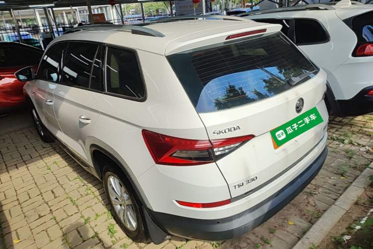 Used Skoda Kodiaq 2018 Facelifted TSI330 5-Seater Two-Wheel-Drive Comfort Edition Rear Left 45 Deg