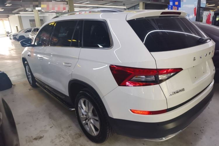 Used Skoda Kodiaq 2018 Facelifted TSI330 5-Seater Two-Wheel-Drive Luxury Enjoyment Edition Rear Left 45 Deg