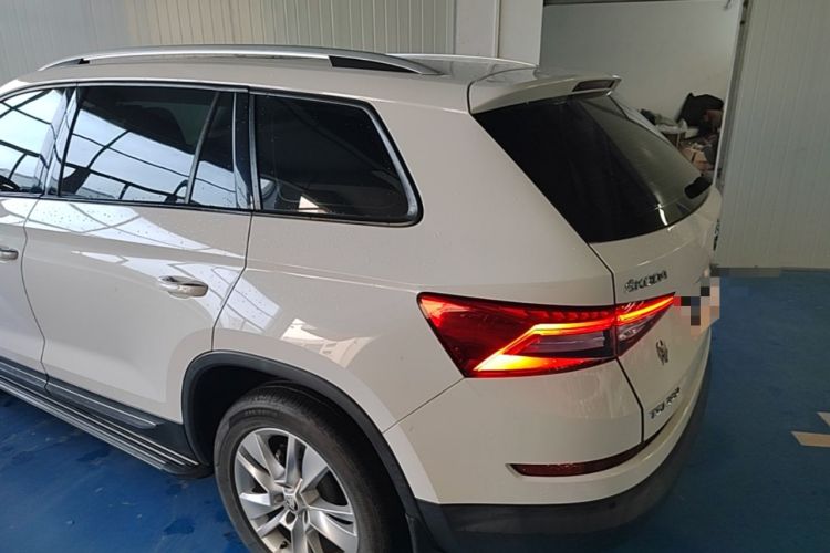 Used Skoda Kodiaq 2018 Facelifted TSI330 5-Seater Two-Wheel-Drive Comfort Edition Rear Left 45 Deg