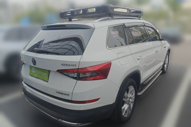Used Skoda Kodiaq 2018 TSI330 7-Seater Two-Wheel-Drive Luxury Enjoyment Edition Rear Right 45 Deg