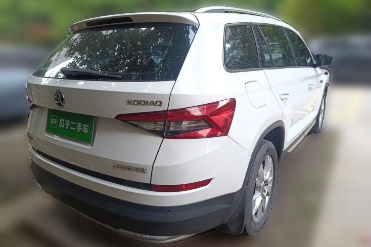Used Skoda Kodiaq 2018 Facelifted TSI330 5-Seater Two-Wheel-Drive Luxury Enjoyment Edition Rear Right 45 Deg