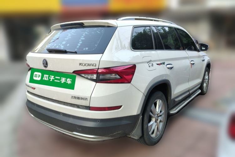 Used Skoda Kodiaq 2018 Facelifted TSI330 5-Seater Two-Wheel-Drive Luxury Enjoyment Edition Rear Right 45 Deg