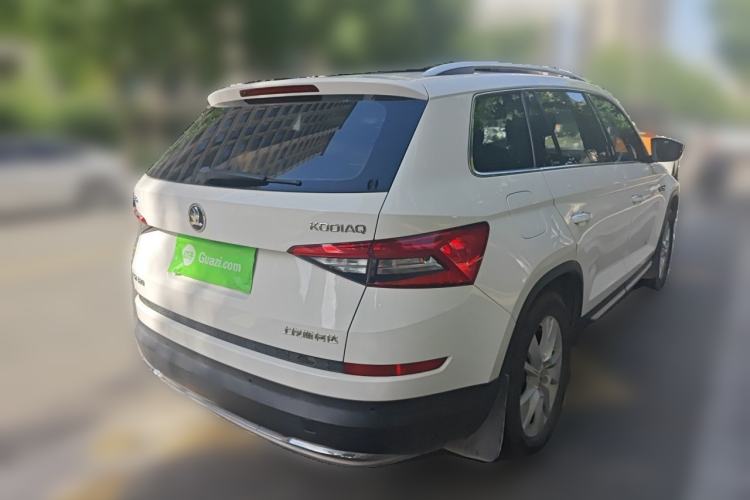 Used Skoda Kodiaq 2018 Facelifted TSI330 5-Seater Two-Wheel-Drive Luxury Enjoyment Edition Rear Right 45 Deg
