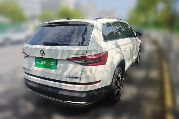 Used Skoda Kodiaq 2018 TSI380 7-Seater Four-Wheel-Drive Flagship Edition Rear Right 45 Deg