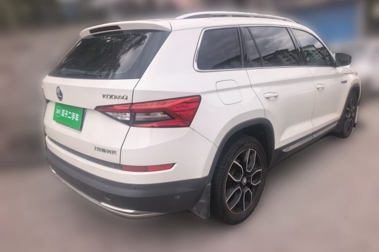 Used Skoda Kodiaq 2018 Restyled TSI330 7-Seater Two-Wheel Drive Luxury Enjoyment Edition Rear Right 45 Deg