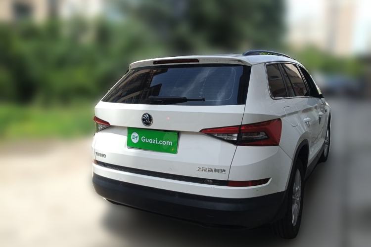 Used Skoda Kodiaq 2018 Facelifted TSI330 5-Seater Two-Wheel-Drive Standard Edition Rear Right 45 Deg