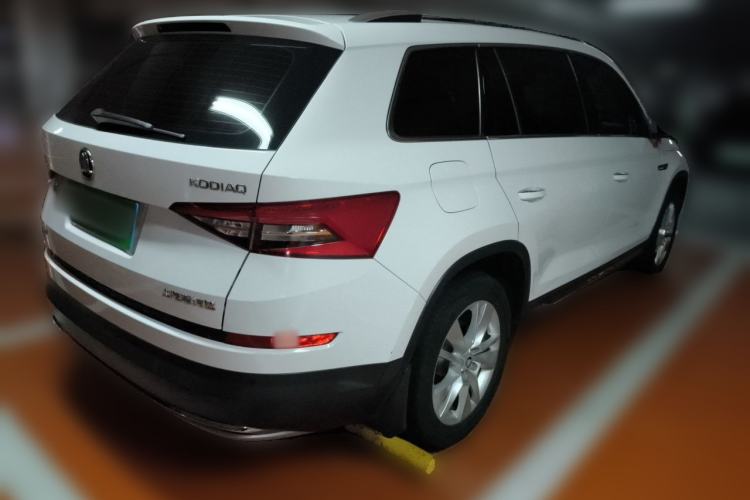 Used Skoda Kodiaq 2018 Restyled TSI330 7-Seater Two-Wheel Drive Luxury Enjoyment Edition Rear Right 45 Deg