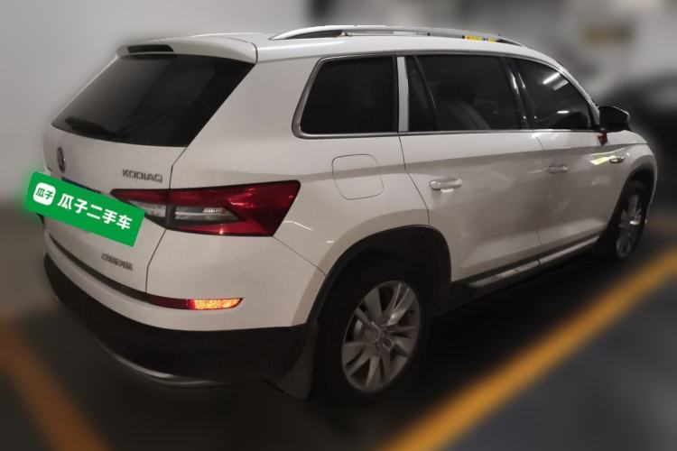 Used Skoda Kodiaq 2018 Facelifted TSI330 5-Seater Two-Wheel-Drive Luxury Enjoyment Edition Rear Right 45 Deg