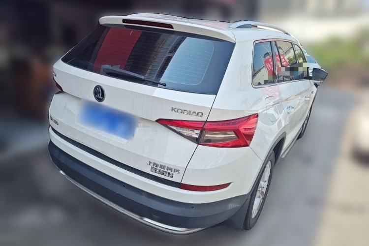 Used Skoda Kodiaq 2018 TSI330 7-Seater Two-Wheel-Drive Luxury Enjoyment Edition Rear Right 45 Deg