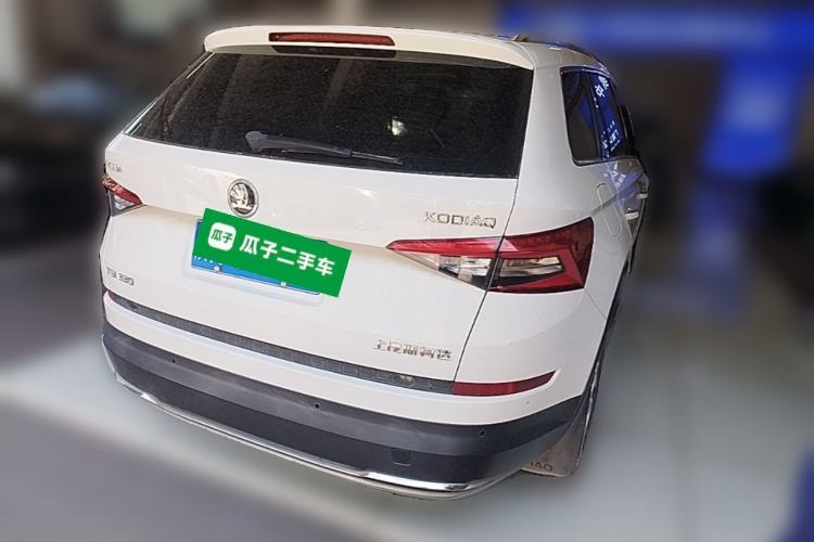 Used Skoda Kodiaq 2018 Facelifted TSI330 5-Seater Two-Wheel-Drive Luxury Enjoyment Edition Rear Right 45 Deg