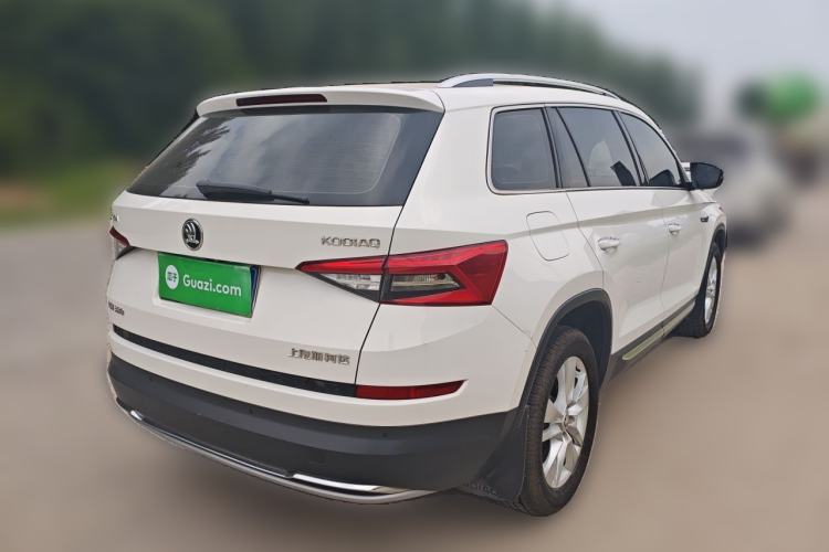 Used Skoda Kodiaq 2018 Facelifted TSI330 5-Seater Two-Wheel-Drive Luxury Enjoyment Edition Rear Right 45 Deg